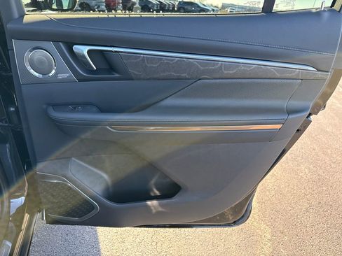 New 2026 Buick Enclave Avenir w/ Super Cruise Package image 39