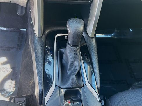 Used 2023 Toyota Corolla Cross LE FWD image 16