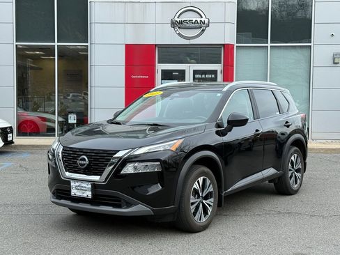 Used 2023 Nissan Rogue SV w/ SV Premium B Package image 1