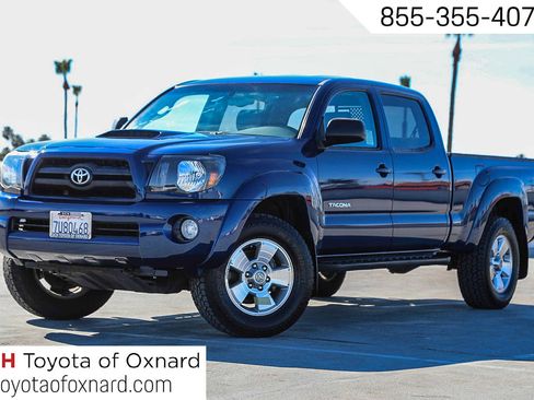 Used 2005 Toyota Tacoma PreRunner image 1