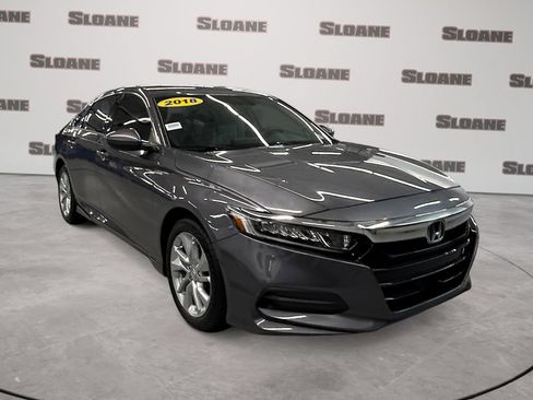 Used 2018 Honda Accord LX image 7