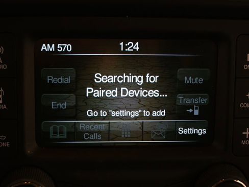 Used 2015 Jeep Renegade Trailhawk w/ Cold Weather Group AWD/4WD image 30