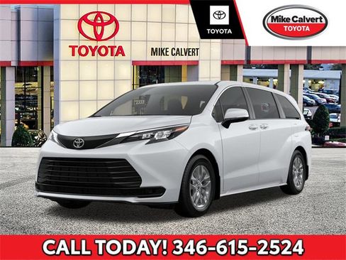 New 2026 Toyota Sienna LE image 1