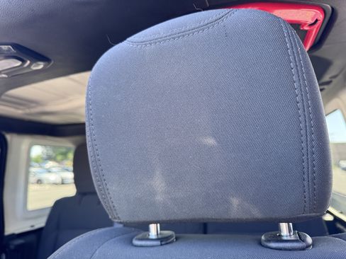 Used 2020 Jeep Wrangler Unlimited Sport S AWD/4WD image 15