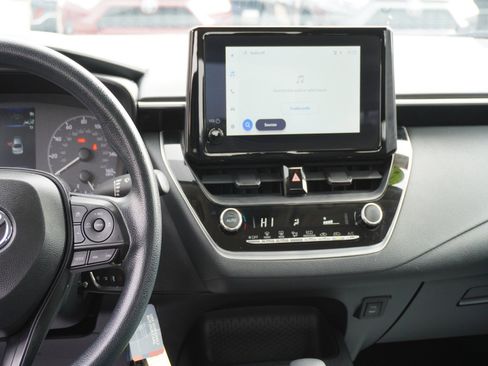 Used 2024 Toyota Corolla LE image 14