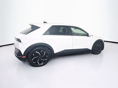 Used 2024 Hyundai Ioniq 5 SEL RWD image 10
