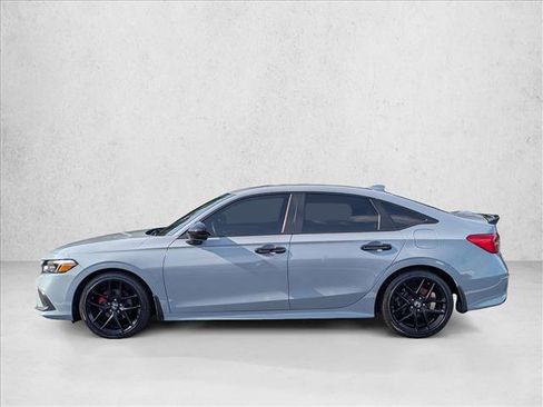 Used 2023 Honda Civic Sport image 9