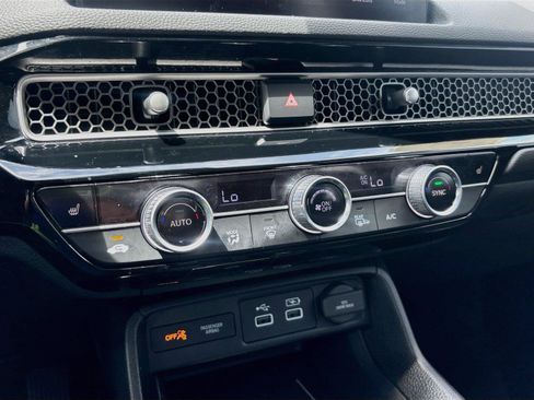 Certified 2024 Honda Civic Touring image 19
