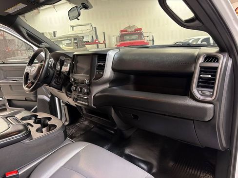 Used 2023 RAM 3500 Tradesman w/ Chrome Appearance Group RWD image 37