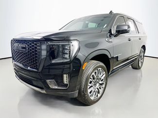 Used 2023 GMC Yukon Denali Ultimate AWD/4WD video 3