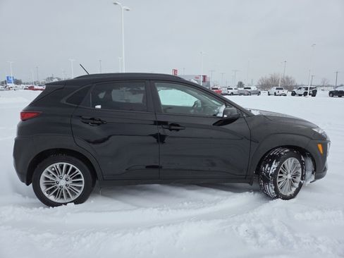 Used 2019 Hyundai Kona SEL image 18