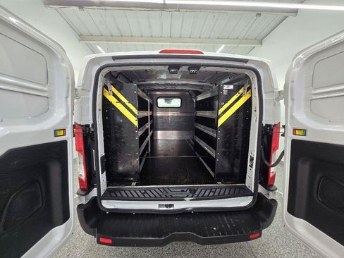 Used 2019 Ford Transit 150 130 Low Roof RWD image 18