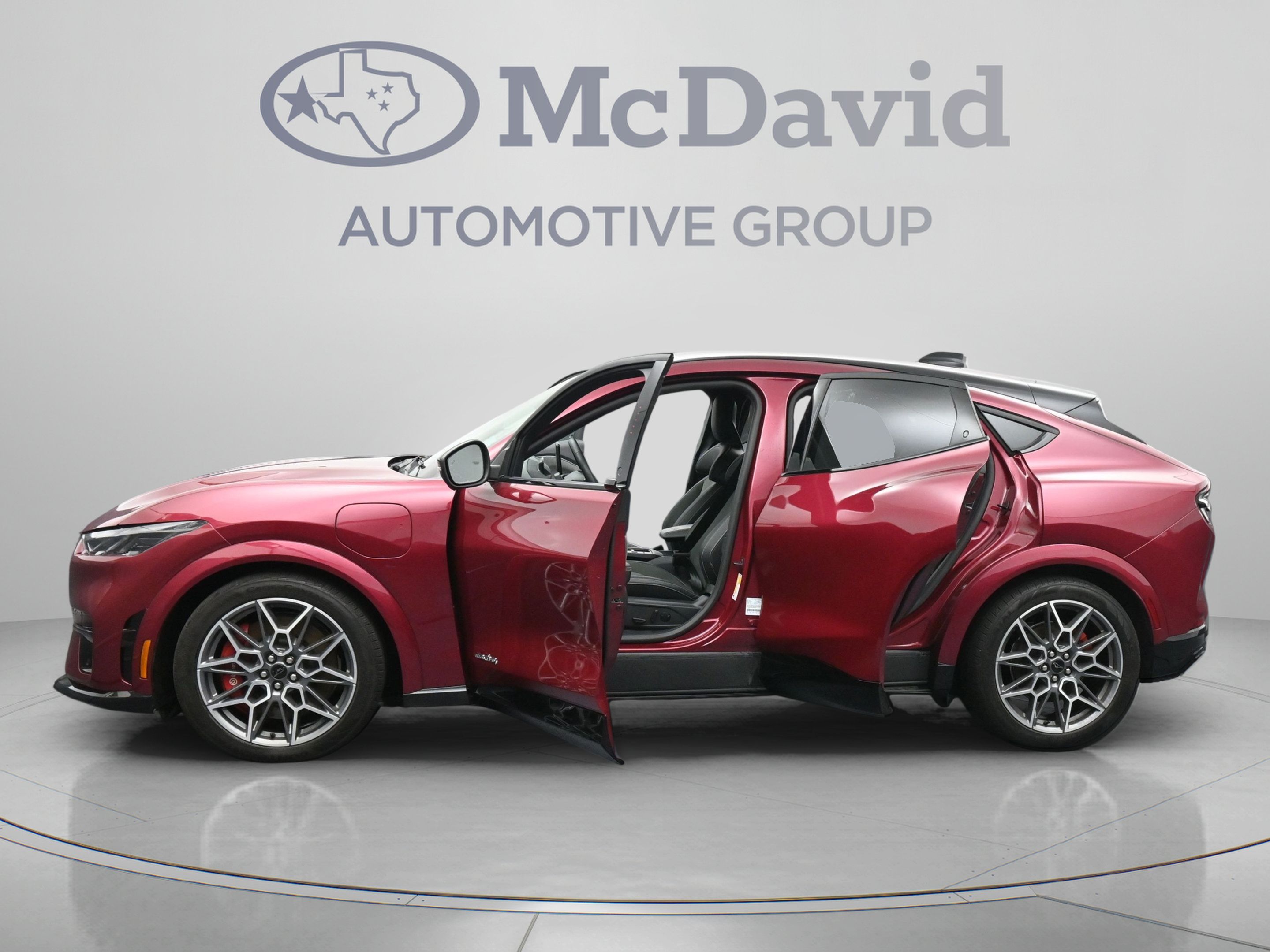 Used 2025 Ford Mustang Mach-E GT AWD/4WD image 42