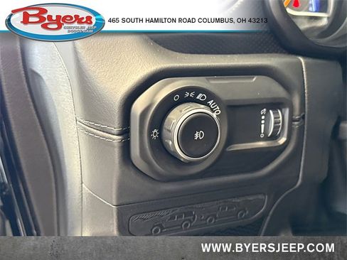 New 2025 Jeep Wrangler Unlimited Rubicon 392 image 15