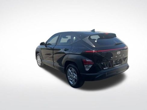 Used 2026 Hyundai Kona SE FWD image 5