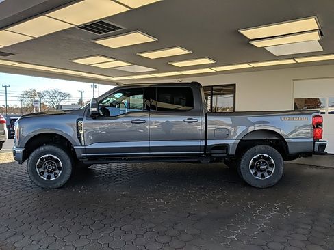 Used 2023 Ford F350 Lariat w/ Lariat Ultimate Package image 8