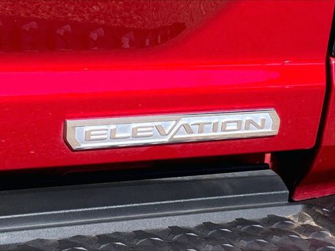 Certified 2025 GMC Canyon Elevation w/ Convenience Package AWD/4WD image 10