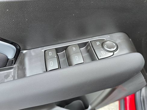 Used 2026 Chevrolet Colorado Z71 w/ Technology Package AWD/4WD image 26