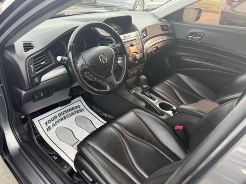 Used 2019 Acura ILX FWD image 7