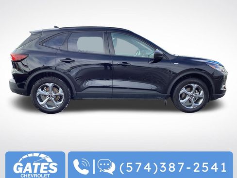 Used 2025 Ford Escape ST-Line image 10