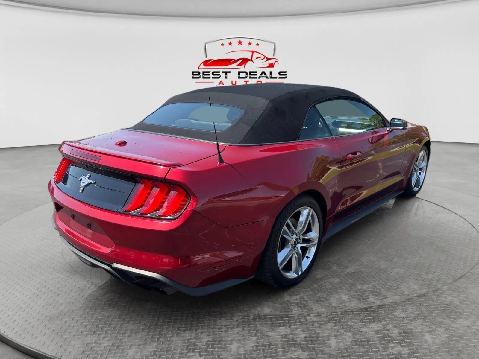 Used 2019 Ford Mustang Premium w/ Equipment Group 201A RWD image 6