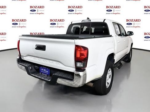 Used 2019 Toyota Tacoma SR5 RWD image 8