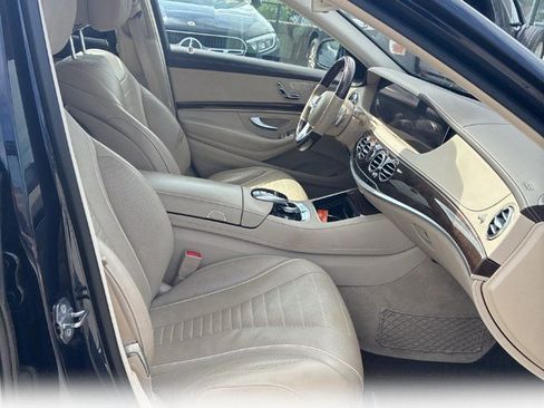 Used 2019 Mercedes-Benz S 560 4MATIC Sedan image 5