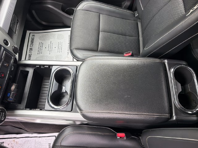 Used 2017 Nissan Titan PRO-4X AWD/4WD image 21