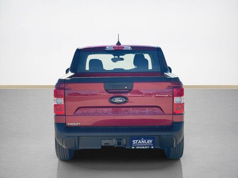 New 2026 Ford Maverick XLT w/ XLT Luxury Package FWD image 7