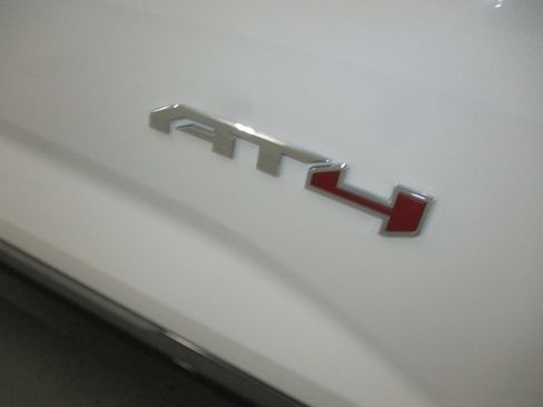 New 2026 GMC Terrain AT4 w/ Convenience Package III AWD/4WD image 7
