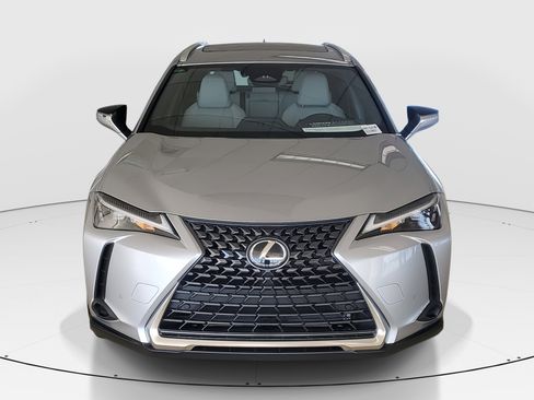 Used 2025 Lexus UX 300h FWD w/ Accessory Package (Z1) image 4