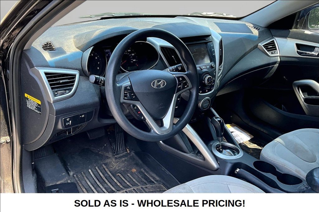 Used 2012 Hyundai Veloster FWD image 17