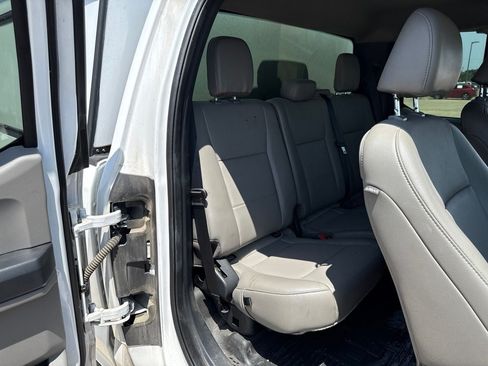 Used 2022 Ford F250 XL w/ Power Equipment Group AWD/4WD image 12