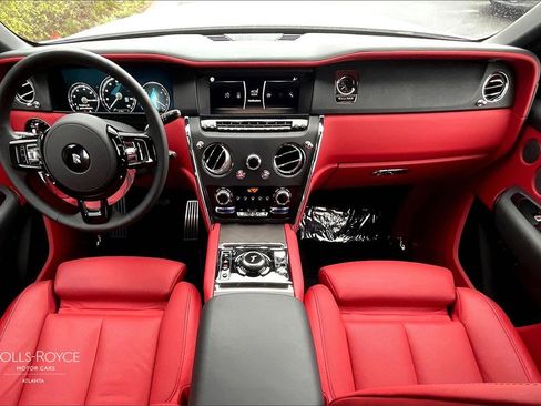 Certified 2022 Rolls-Royce Cullinan image 4