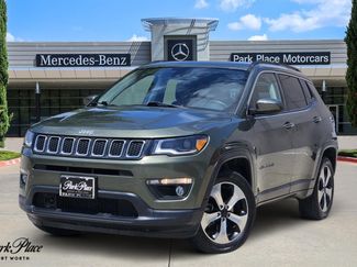 Used 2017 Jeep Compass Latitude w/ Popular Equipment Group image 1