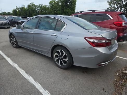 Used 2016 Honda Accord EX-L image 6