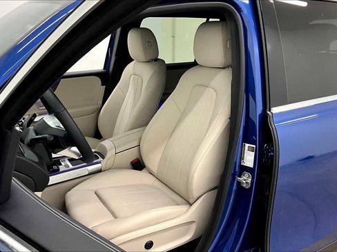 New 2025 Mercedes-Benz GLB 250 GLB 250 image 9