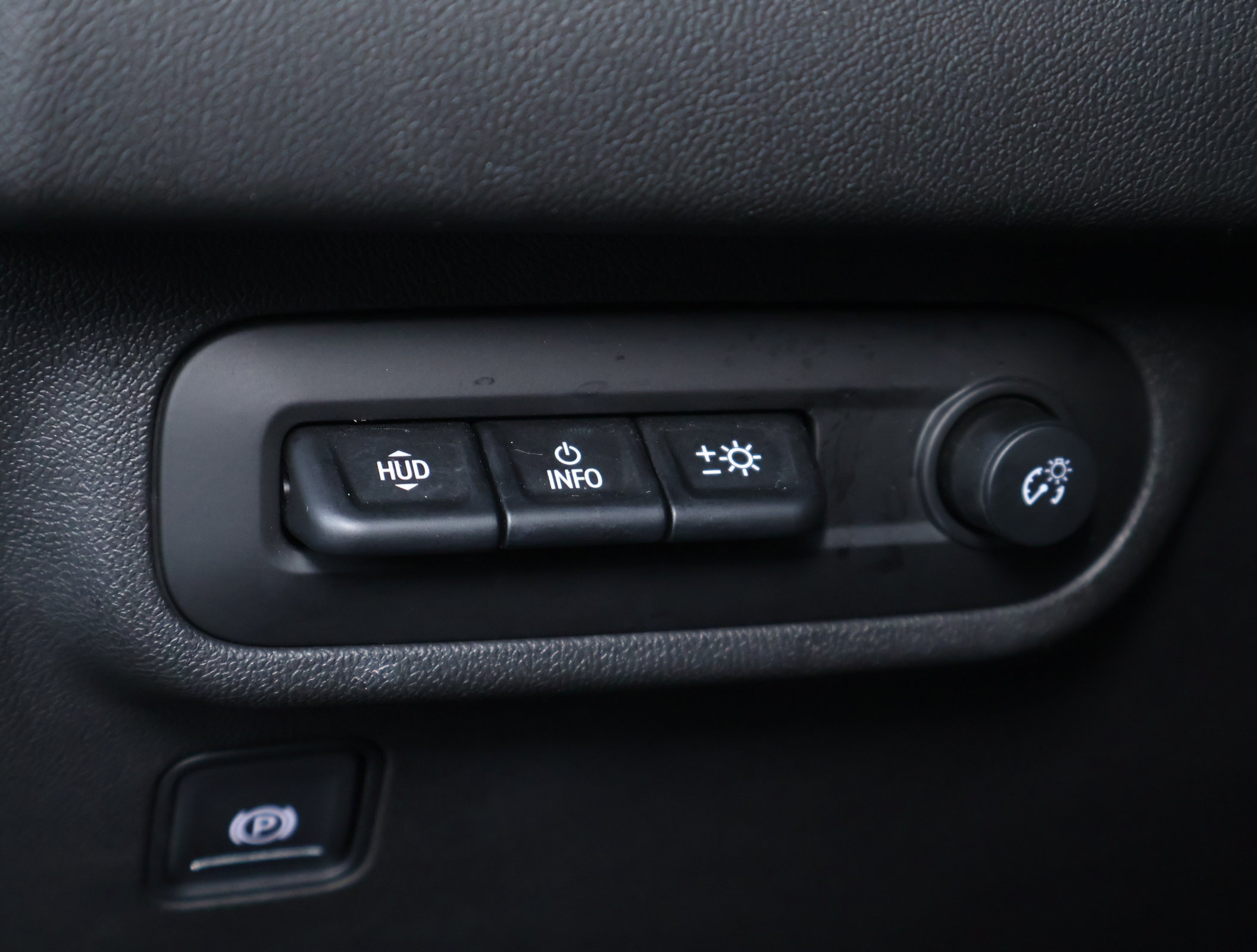 Used 2022 GMC Terrain SLT w/ Infotainment Package II FWD image 15