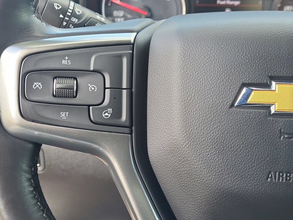 Used 2021 Chevrolet Silverado 1500 LT AWD/4WD image 25
