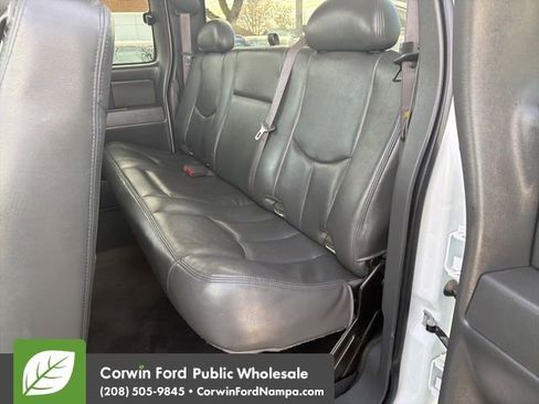 Used 2007 Chevrolet Silverado 2500 LT image 29