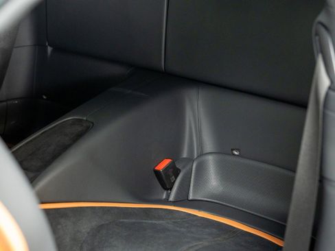 Certified 2022 Ferrari Roma image 27