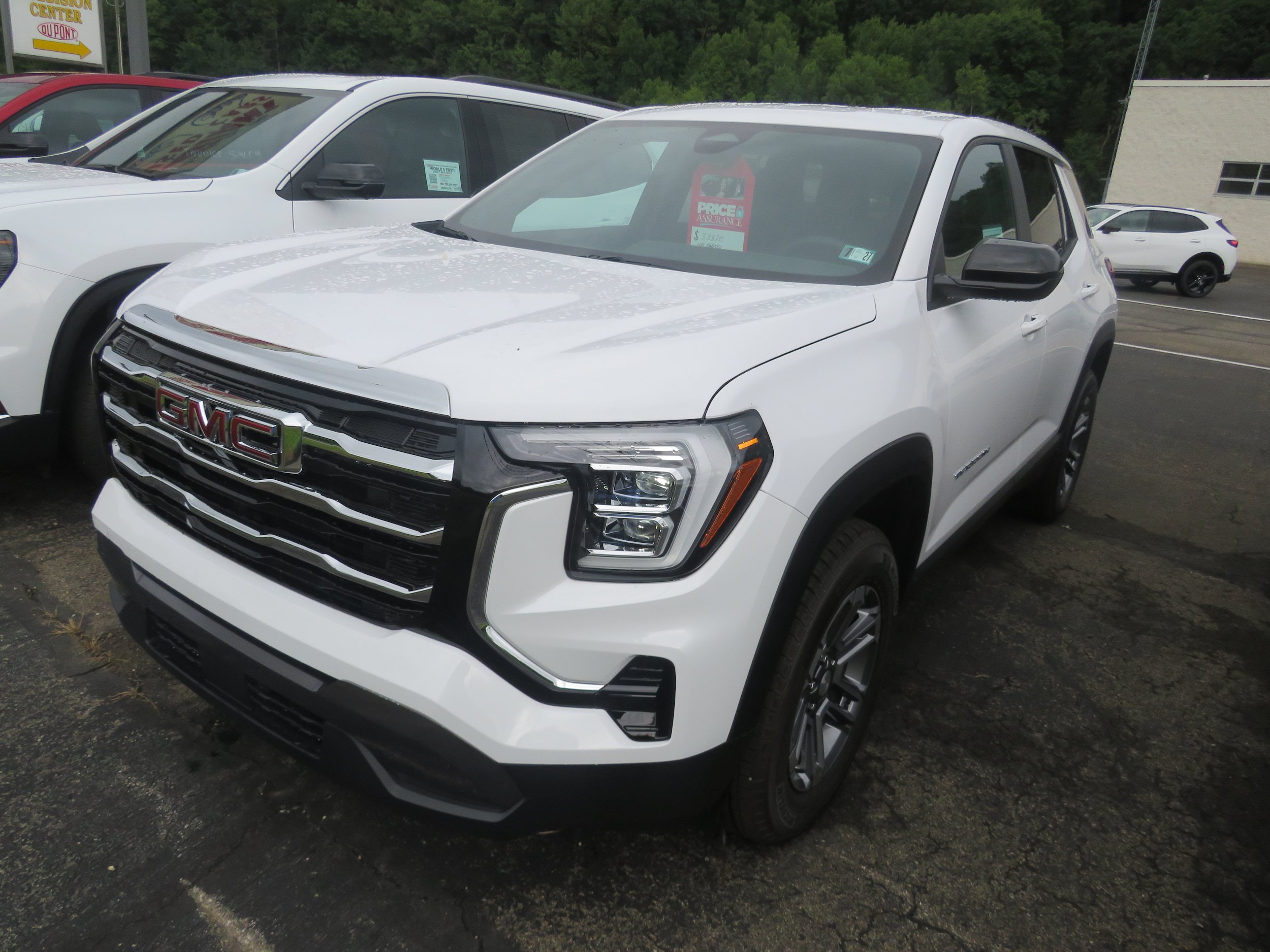 New 2027 GMC Terrain Elevation w/ LPO, Floor Liner Package AWD/4WD image 3