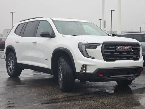 Used 2025 GMC Acadia AT4 w/ Luxury Package image 20