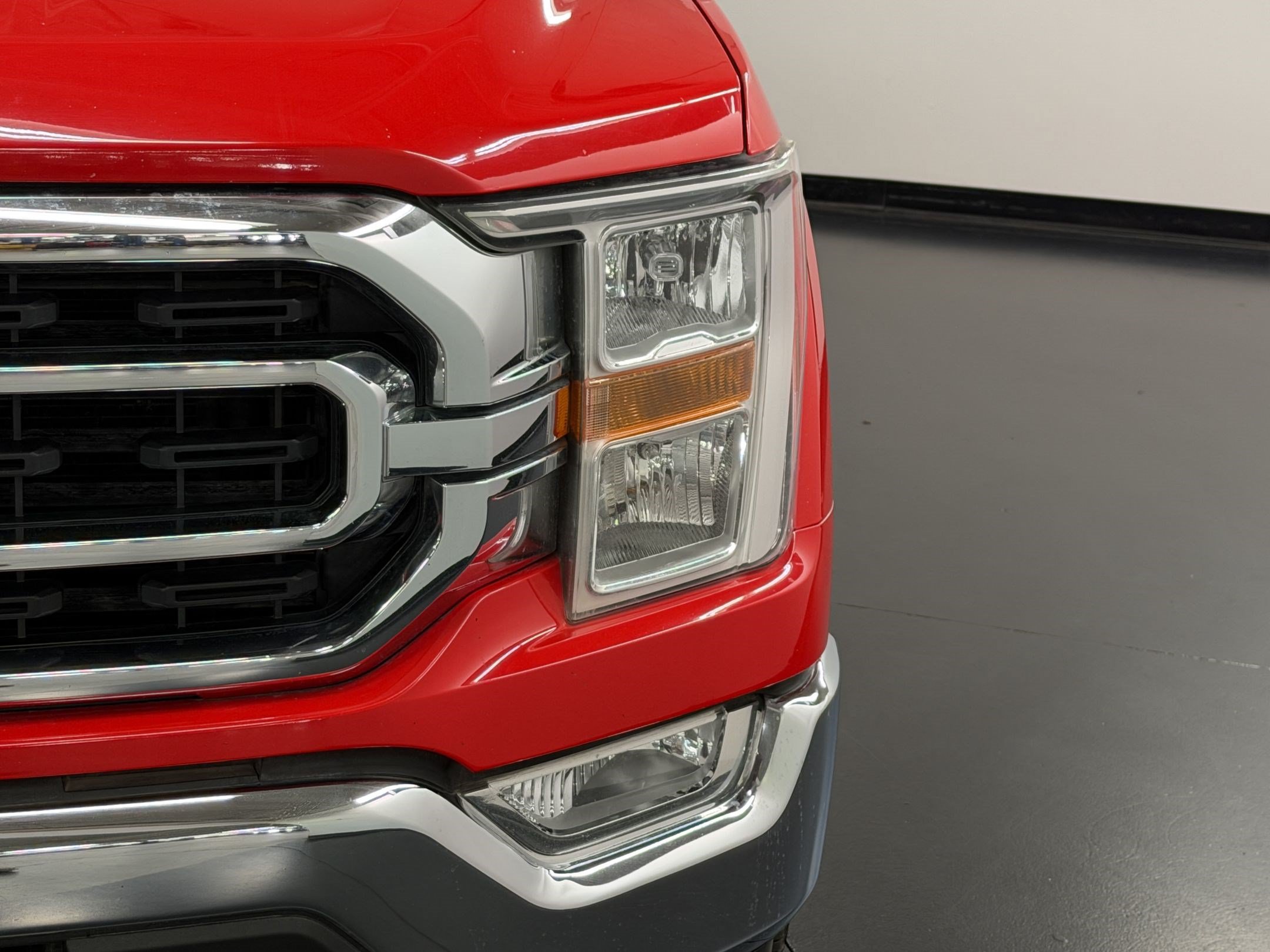 Used 2021 Ford F150 XLT w/ Equipment Group 301A Mid RWD image 12