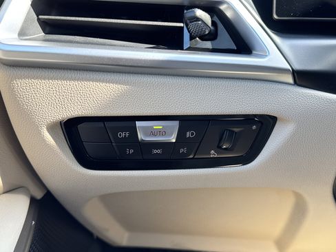 New 2026 BMW 330i Sedan w/ Premium Package image 20