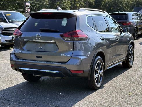 Used 2018 Nissan Rogue SL w/ Premium Package AWD/4WD image 4