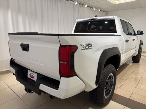 New 2026 Toyota Tacoma TRD Off-Road AWD/4WD image 5