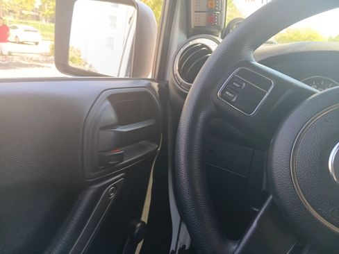 Used 2014 Jeep Wrangler Unlimited Sport AWD/4WD image 21