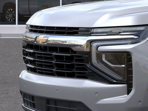 New 2026 Chevrolet Suburban LS RWD image 39