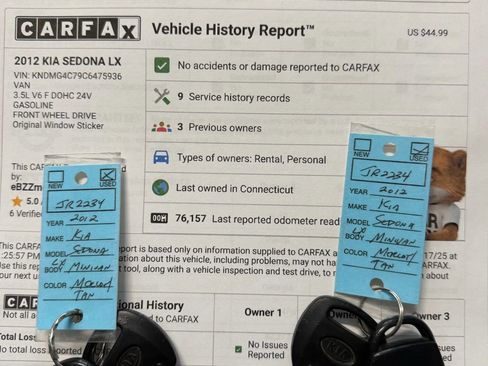 Used 2012 Kia Sedona LX image 2